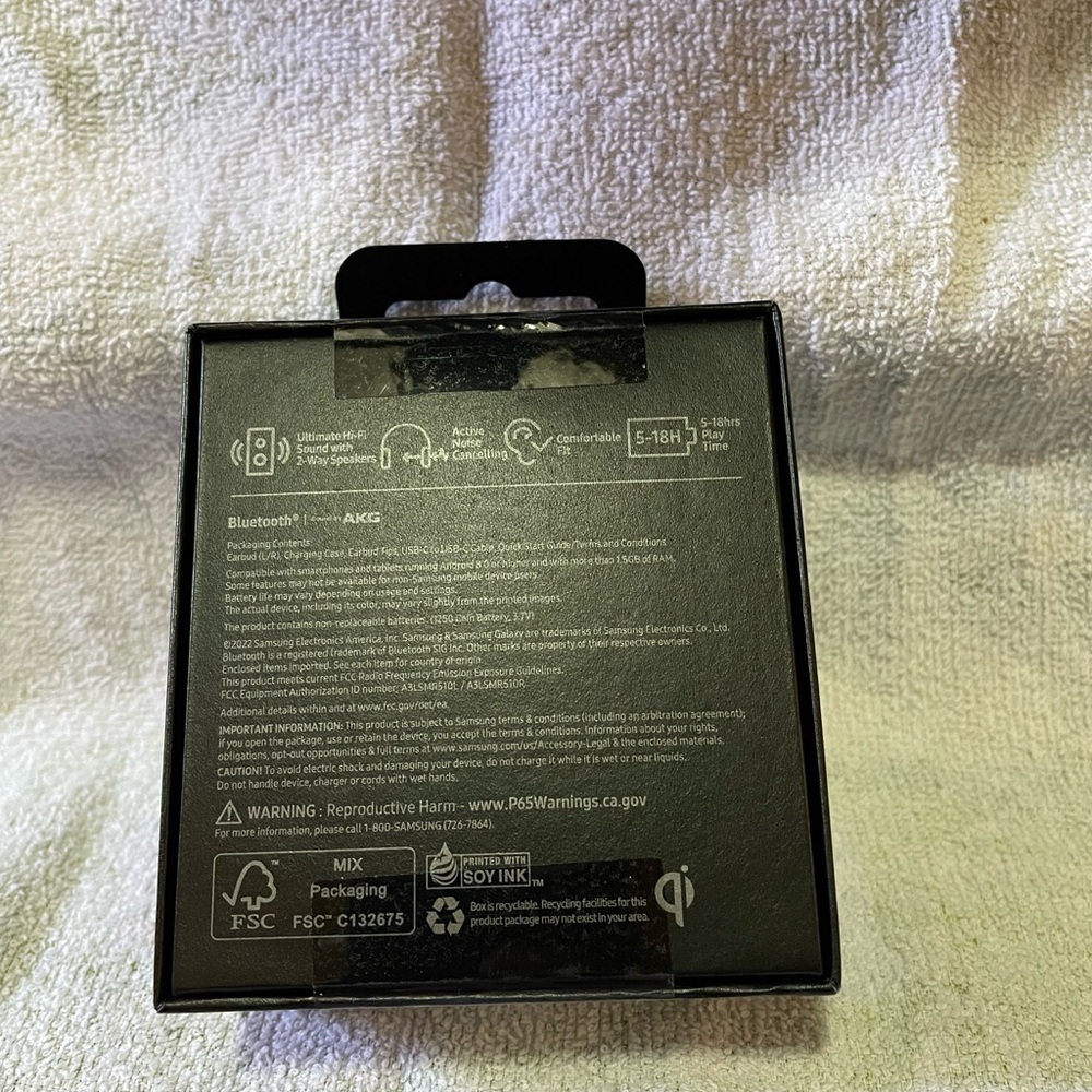 Samsung Galaxy Buds2 Pro True Wireless Bluetooth Earbuds WHITE - Picture 3 of 5